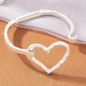 SHEIN Silver Open Heart Bracelet